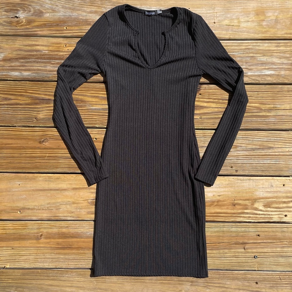 Boohoo Slim Fit Black Dress